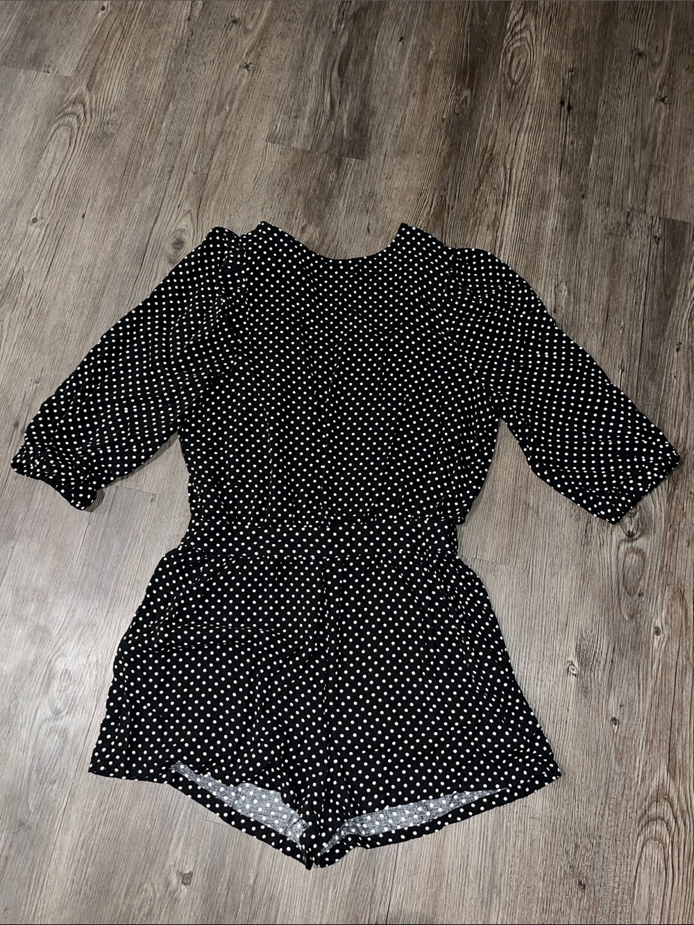 WEWOREWHAT Black and White Polka Dot Short Sleeve Romper